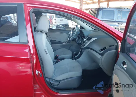 2014 Hyundai Accent Gls z USA, uszkodzony, nr VIN KMHCT4AE0EU714406